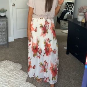 Hyfve floral ivory maxi skirt size large NWOT